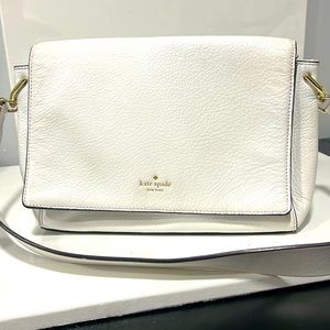 Kate Spade Atwood Place Adair Pebbled Leather Shoulder Bag White/Grey StoneIce